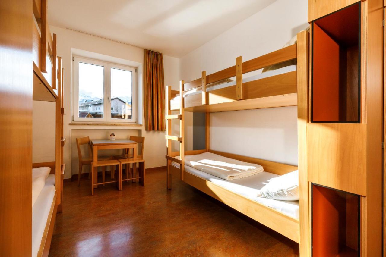 Jugendherberge Garmisch-Partenkirchen - Membership Required! Екстериор снимка